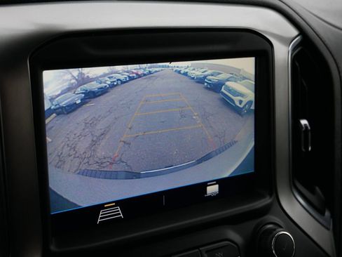 Used 2021 Chevrolet Silverado 2500 LT AWD/4WD image 34