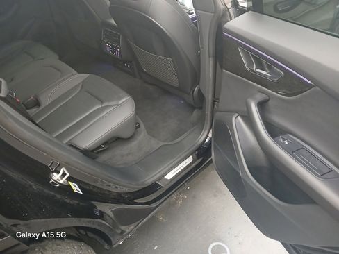 Used 2021 Audi Q8 Premium Plus w/ Premium Plus Package image 26