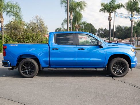 Used 2025 Chevrolet Silverado 1500 Custom AWD/4WD image 3