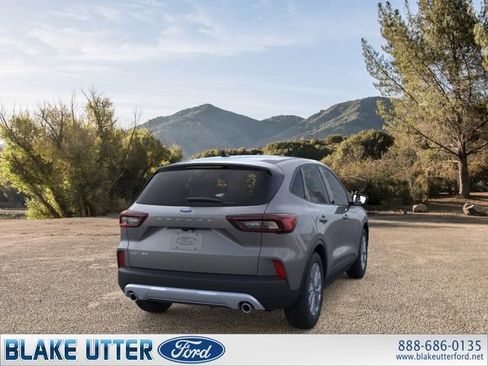 New 2026 Ford Escape Active FWD image 8