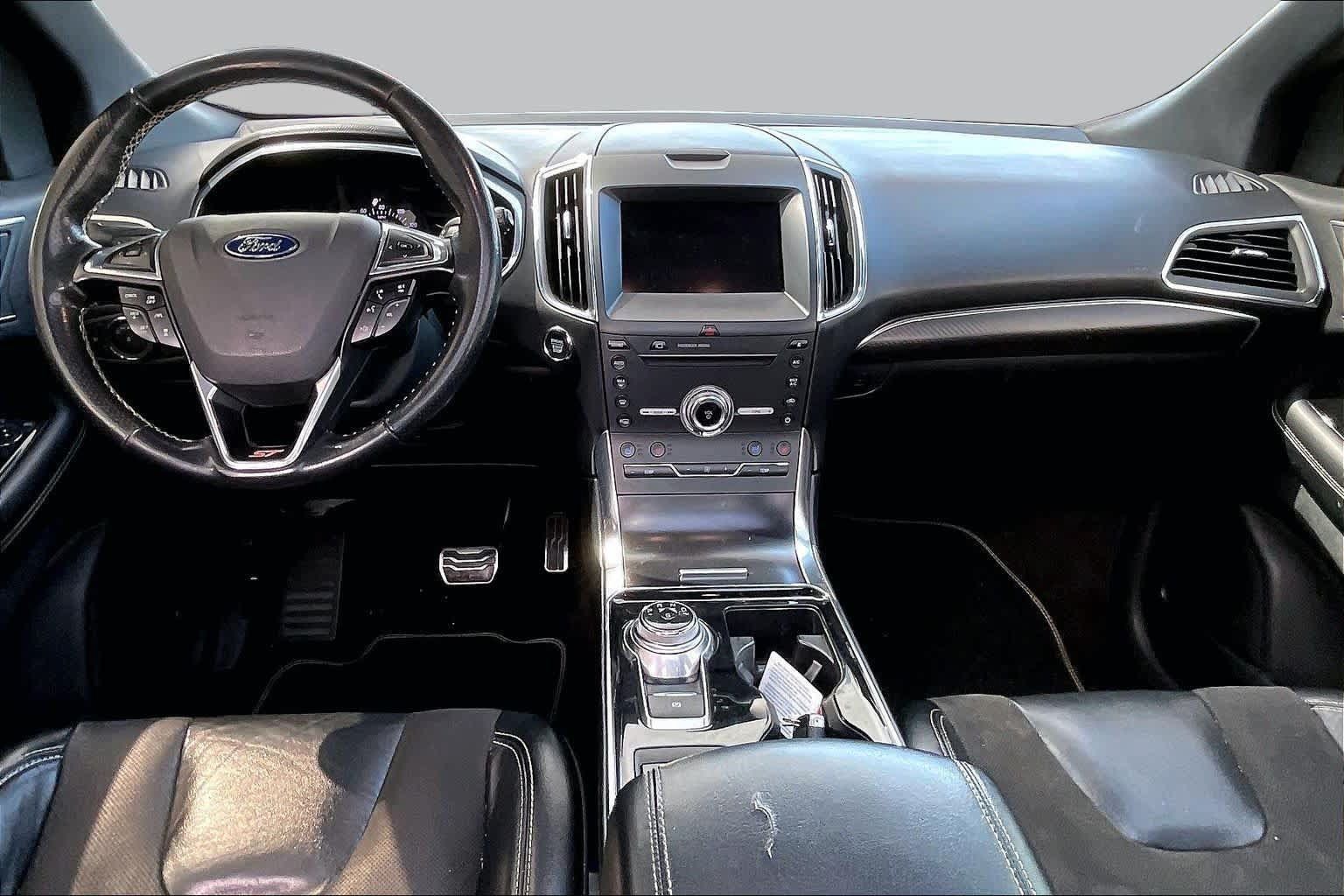 Used 2019 Ford Edge ST w/ Equipment Group 401A AWD/4WD image 15