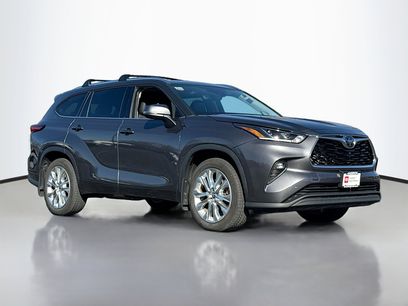 Certified 2021 Toyota Highlander Limited
