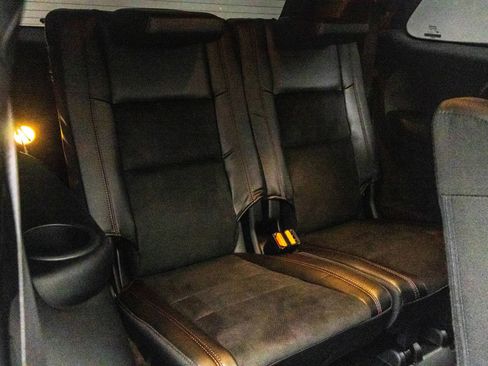 Used 2022 Dodge Durango R/T w/ Tow 'N Go Package image 40