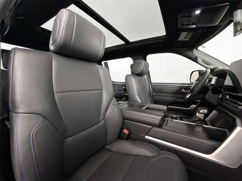 Used 2023 Toyota Tundra Platinum w/ Advanced Package image 43