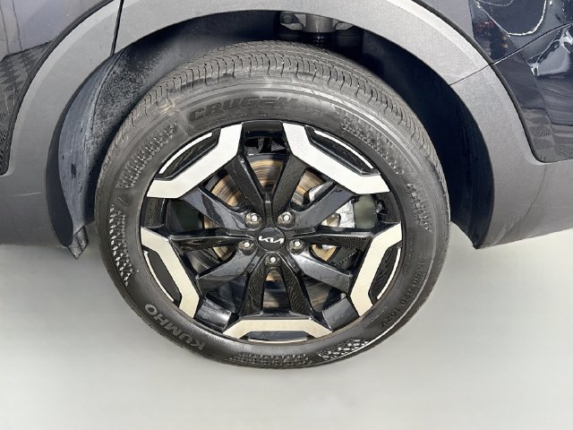 Used 2025 Kia Telluride S FWD image 36