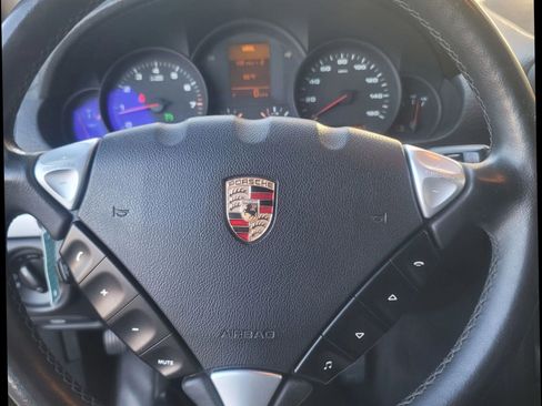 Used 2009 Porsche Cayenne image 14