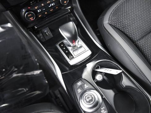 Used 2019 INFINITI QX30 Premium w/ Navigation Package image 23