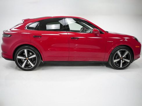 Used 2026 Porsche Cayenne S AWD/4WD image 9