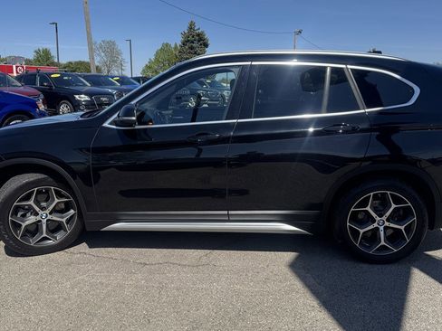 Used 2019 BMW X1 xDrive28i w/ Convenience Package image 5