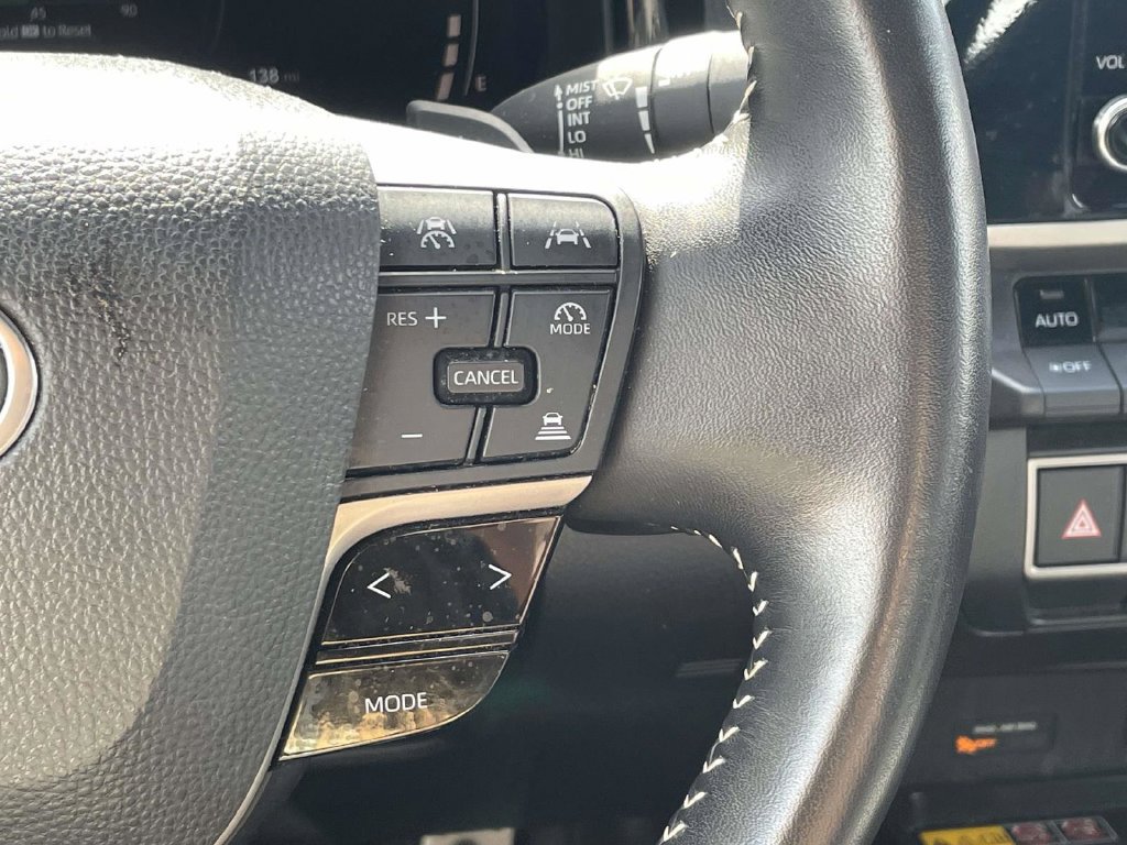 Used 2025 Toyota Camry SE FWD image 22