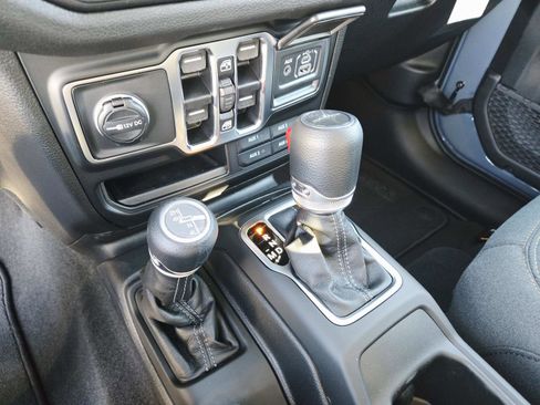 New 2026 Jeep Gladiator Sport image 27