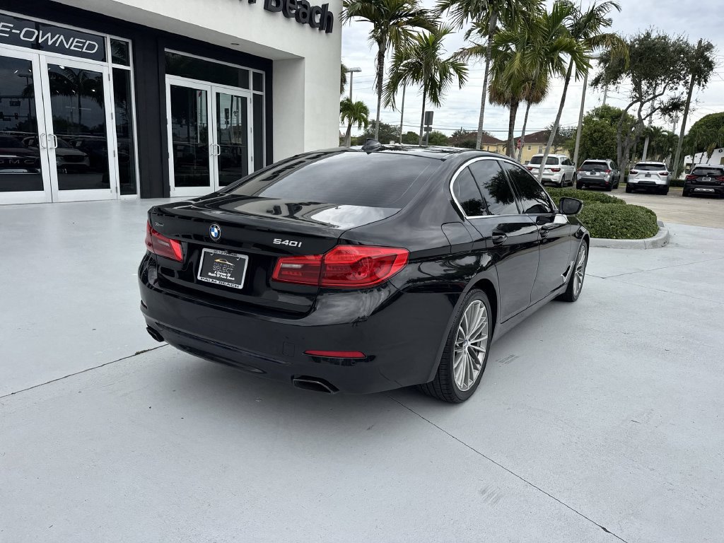 Used 2019 BMW 540i xDrive AWD/4WD image 3