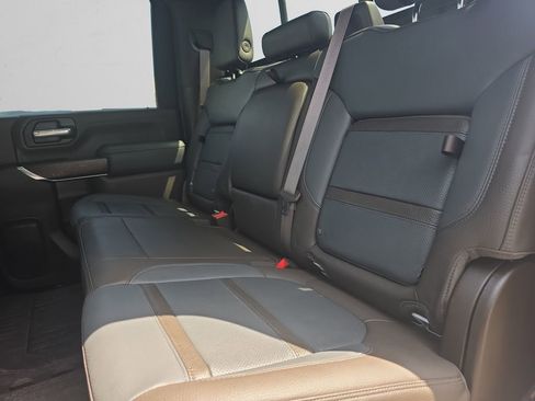 Used 2020 GMC Sierra 3500 Denali w/ Denali Ultimate Package AWD/4WD image 15