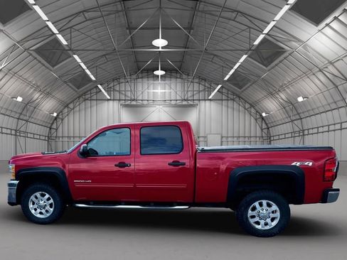 Used 2012 Chevrolet Silverado 2500 LT w/ Interior Plus Package image 8