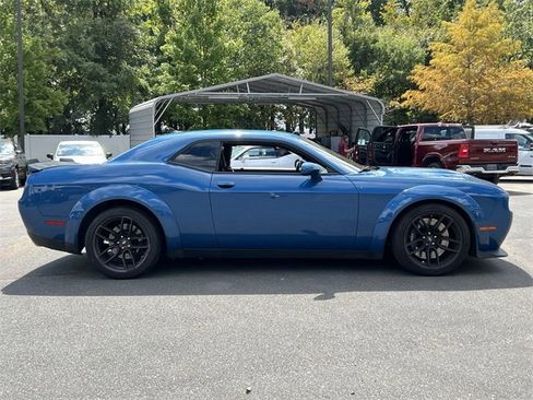 Used 2022 Dodge Challenger R/T Scat Pack image 15