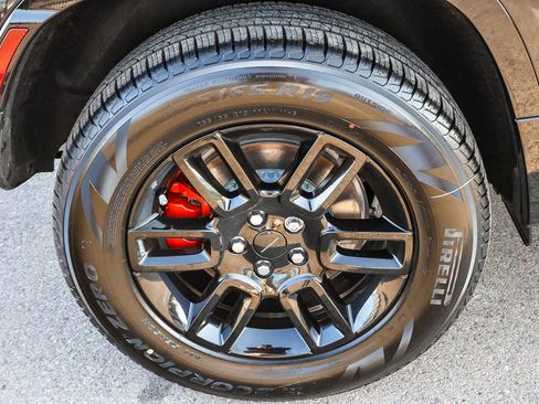 New 2026 Land Rover Defender 110 X image 11