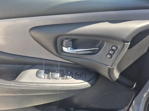 Used 2023 Nissan Murano SL w/ Cargo Package FWD image 12