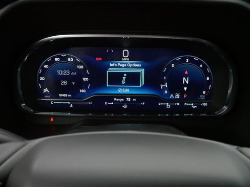 Used 2024 Chevrolet Suburban High Country image 21