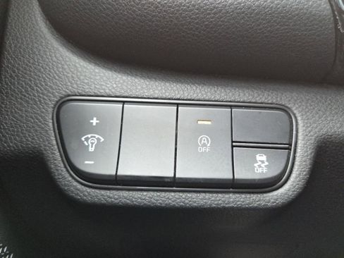 Used 2024 Kia Seltos S image 10