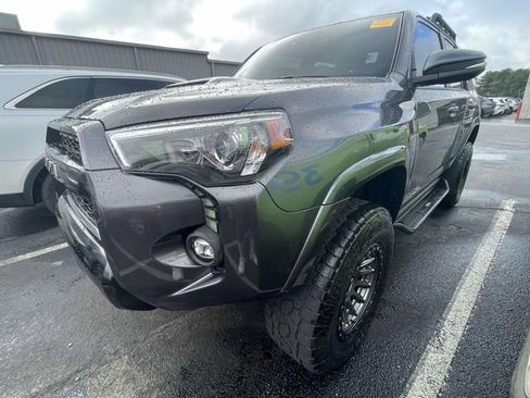 Used 2023 Toyota 4Runner TRD Off-Road Premium w/ Moonroof Package AWD/4WD image 7
