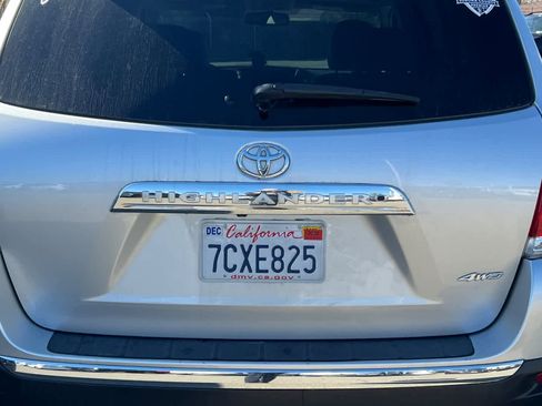 Used 2013 Toyota Highlander Limited image 16