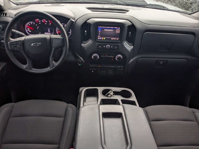Used 2025 Chevrolet Silverado 1500 Custom Trail Boss AWD/4WD image 16