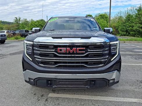 Used 2025 GMC Sierra 1500 SLT AWD/4WD image 2