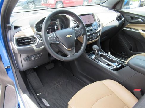 Used 2024 Chevrolet Equinox Premier FWD image 15