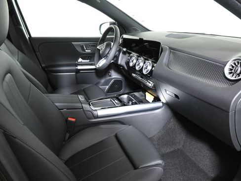 New 2025 Mercedes-Benz GLA 250 4MATIC image 22