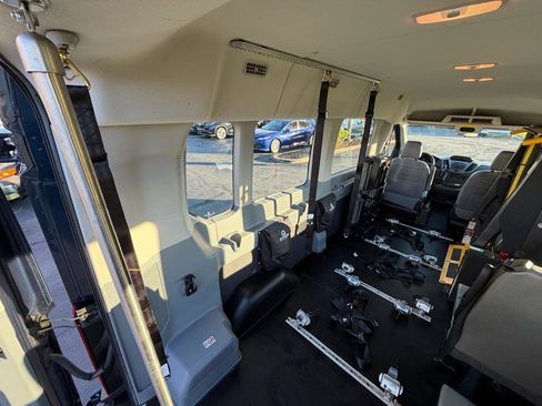 Used 2019 Ford Transit 350 XL RWD image 37