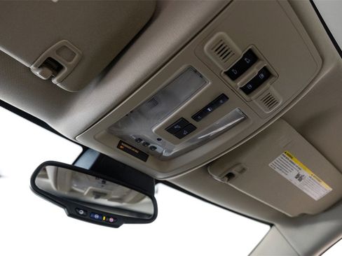 Used 2016 Cadillac SRX Luxury w/ Driver Awareness Package image 25