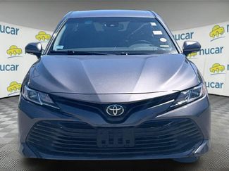 Used 2018 Toyota Camry LE w/ Convenience Package FWD video 2