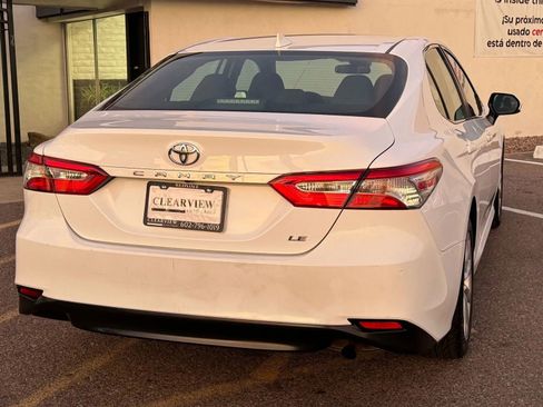 Used 2019 Toyota Camry LE FWD image 13