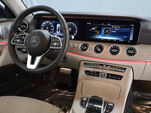 Used 2020 Mercedes-Benz E 450 4MATIC Cabriolet image 12