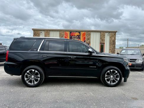 Used 2015 Chevrolet Tahoe LTZ RWD image 2