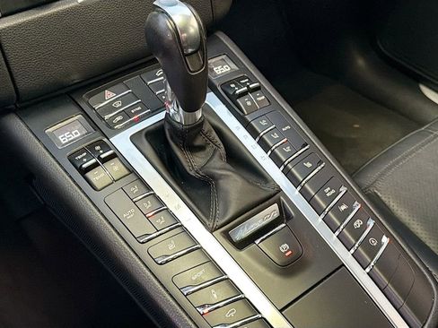 Used 2017 Porsche Macan GTS w/ Premium Package Plus image 27