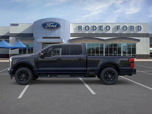 New 2026 Ford F250 Lariat w/ Black Appearance Package image 3