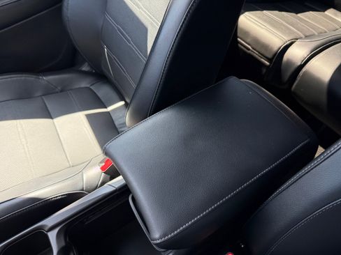 Used 2017 Honda CR-V EX-L image 14