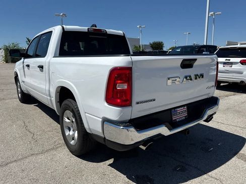 Used 2025 RAM 1500 Big Horn AWD/4WD image 3