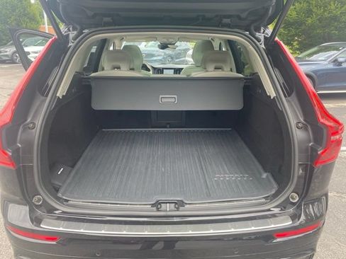 Used 2023 Volvo XC60 B5 Plus w/ Climate Package AWD/4WD image 19