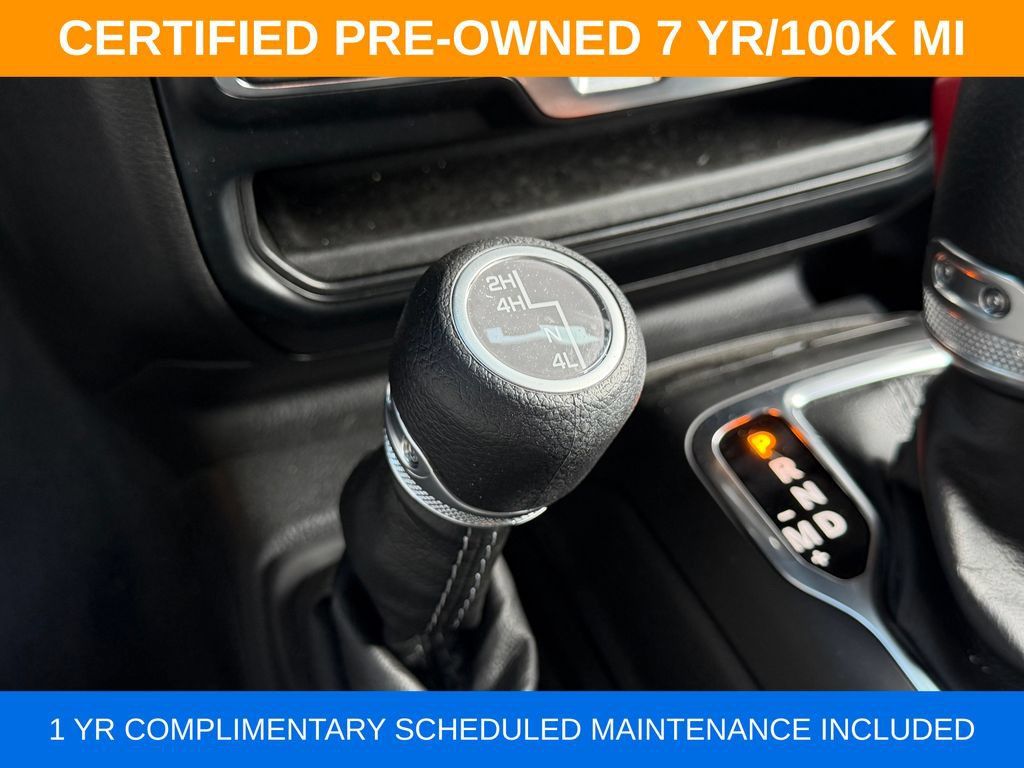 Used 2024 Jeep Wrangler Sport AWD/4WD image 17