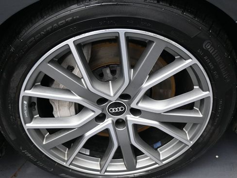 Used 2022 Audi A6 Premium Plus w/ Premium Plus Package image 40