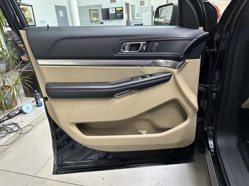 Used 2016 Ford Explorer 4WD image 10