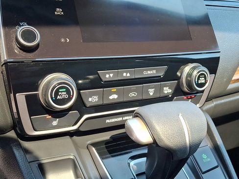 Used 2019 Honda CR-V EX image 18