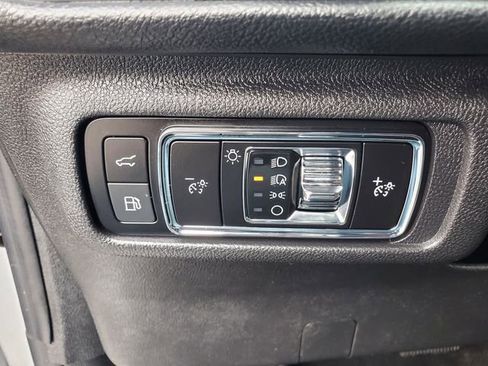 Used 2023 Lincoln Corsair Grand Touring w/ Equipment Group 301A AWD/4WD image 16