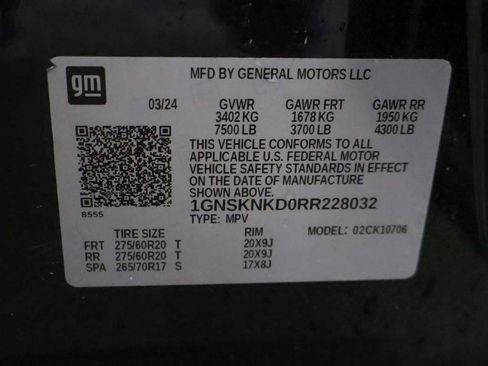 Used 2024 Chevrolet Tahoe LT w/ Luxury Package image 47