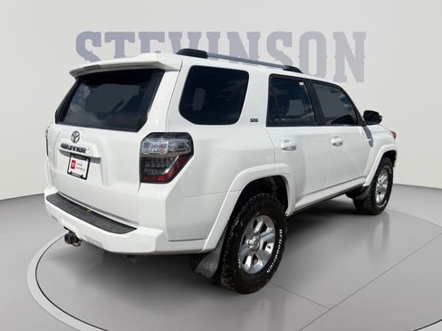 Certified 2019 Toyota 4Runner SR5 Premium AWD/4WD image 5