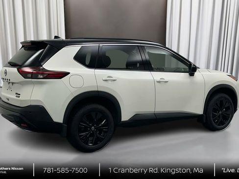 Certified 2023 Nissan Rogue SV w/ SV Premium B Package image 5