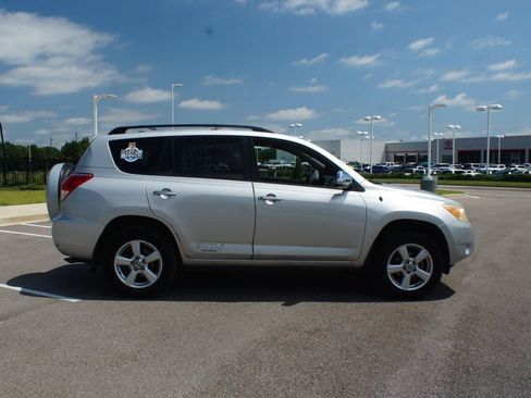 Used 2006 Toyota RAV4 2WD image 13