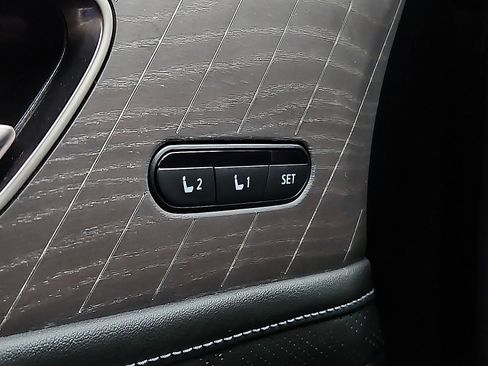 Certified 2025 INFINITI QX80 Autograph image 26